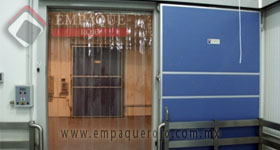 CORTINA HAWAIANA EMPAQUE ROJO